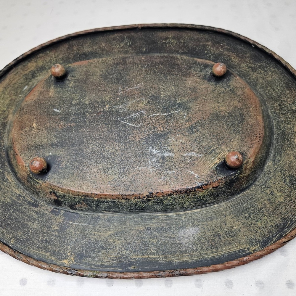 Fleur de Lis Design Decorative Tray - Picture 3 of 5